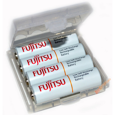 Зарядное устройство Soshine SC-U1 и 4 пальчиковых аккумулятора Fujitsu 2000 mAh (min 1900) в боксе.