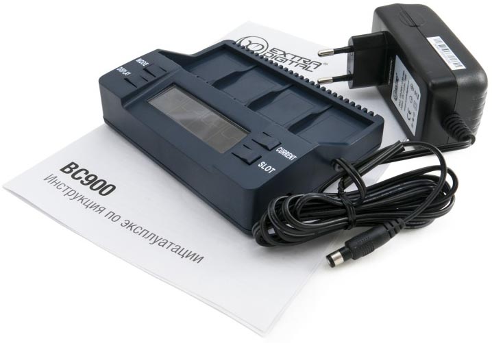 Extradigital BC900 - интеллектуальное зарядное устройство для аккумуляторов типа Крона.